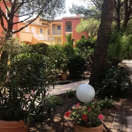 La Pinede - Maeva - 4 Personnes - Selection Mae-7619 * Hyeres